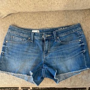 Gap Shorts